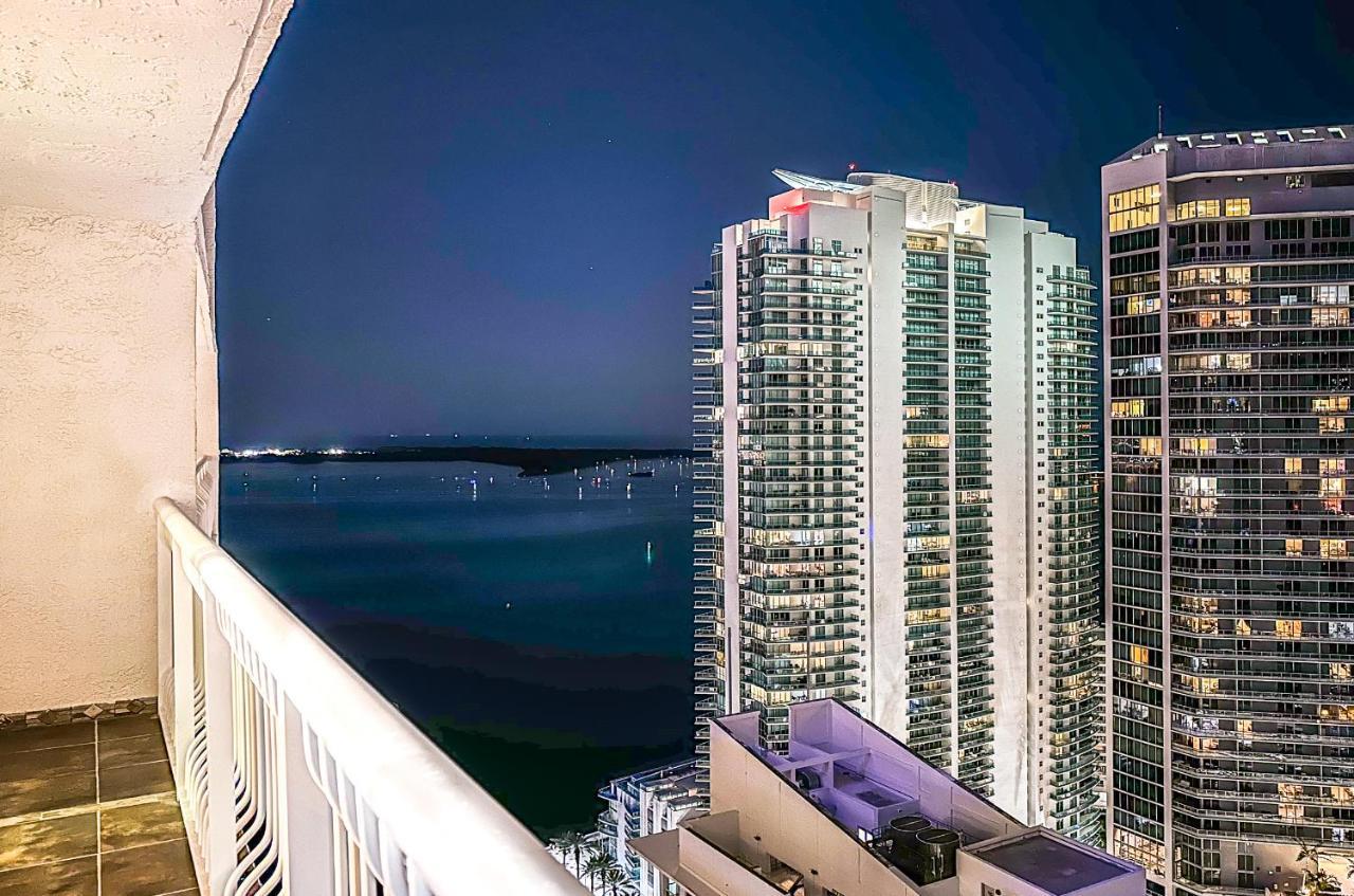Star Yellow Brickell * Miami